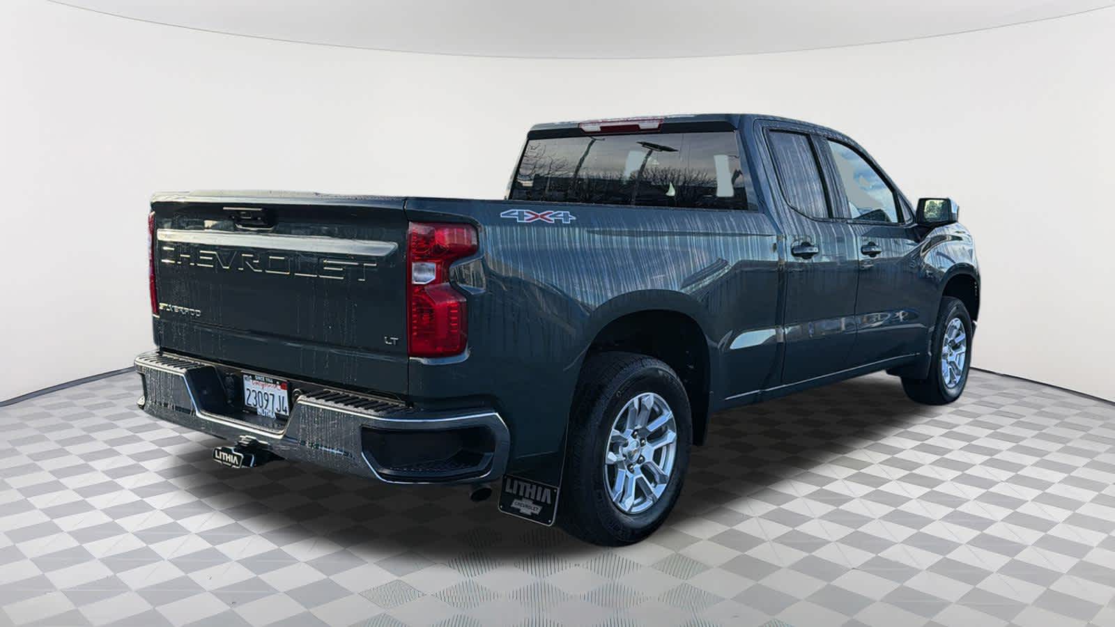 Thumbnail: 2026 Chevrolet Silverado 1500 - 5