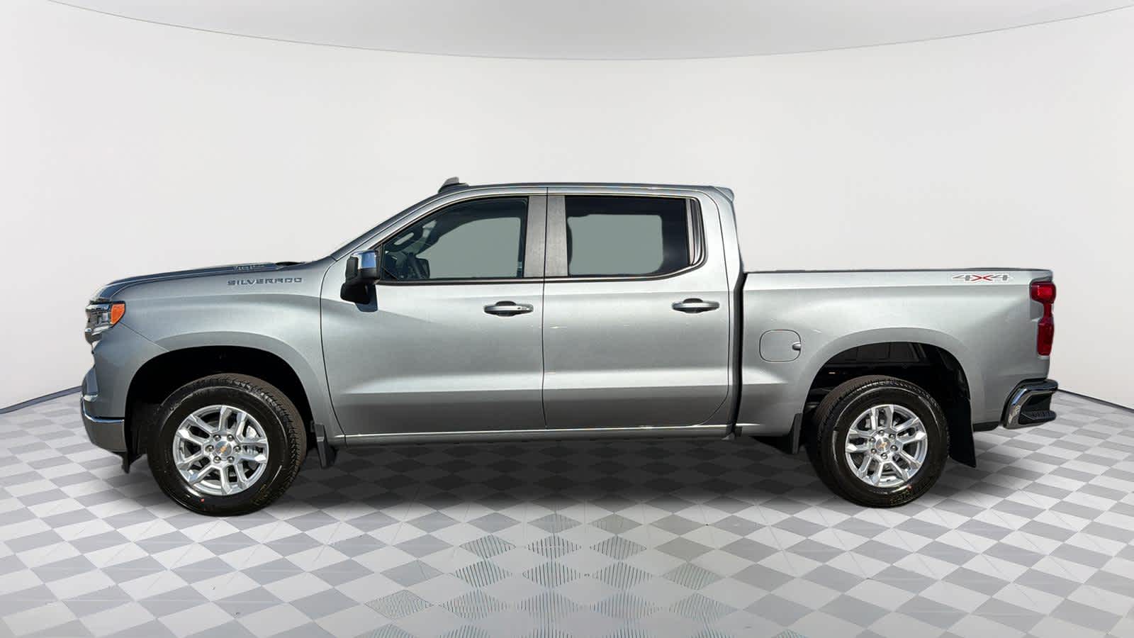 Thumbnail: 2026 Chevrolet Silverado 1500 - 8