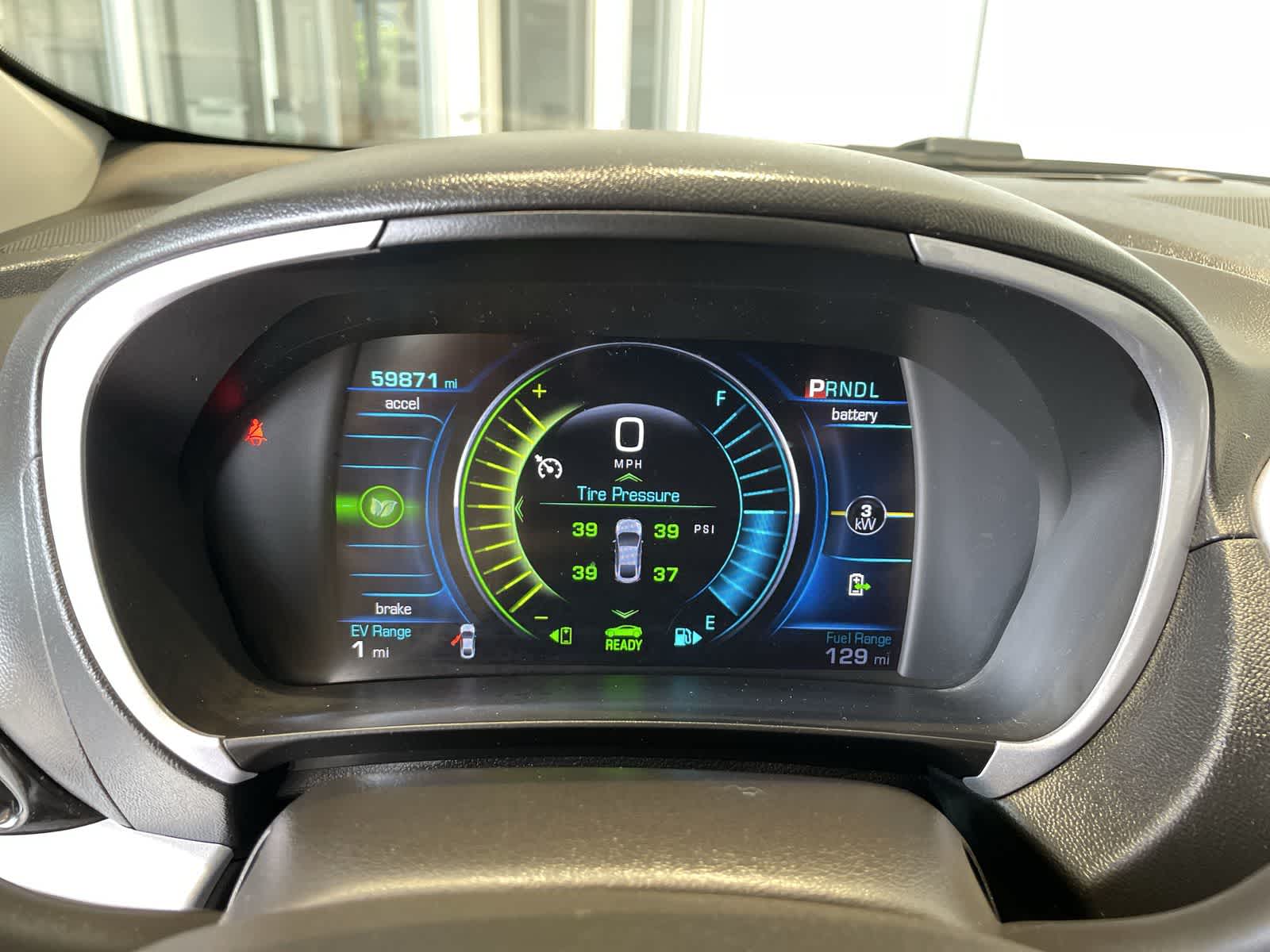 Thumbnail: 2018 Chevrolet Volt - 11