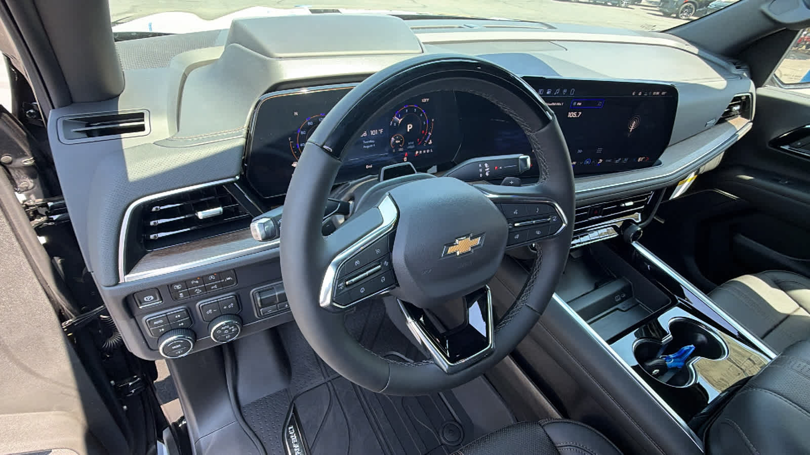 2026 Chevrolet Suburban High Country - Photo 10
