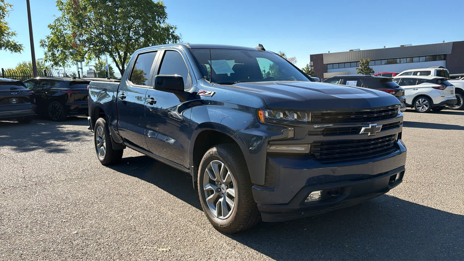 2020 Chevrolet Silverado 1500 RST photo 3