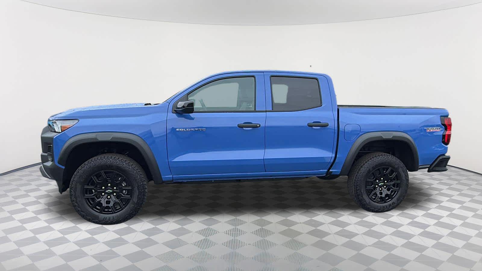 Thumbnail: 2026 Chevrolet Colorado - 8