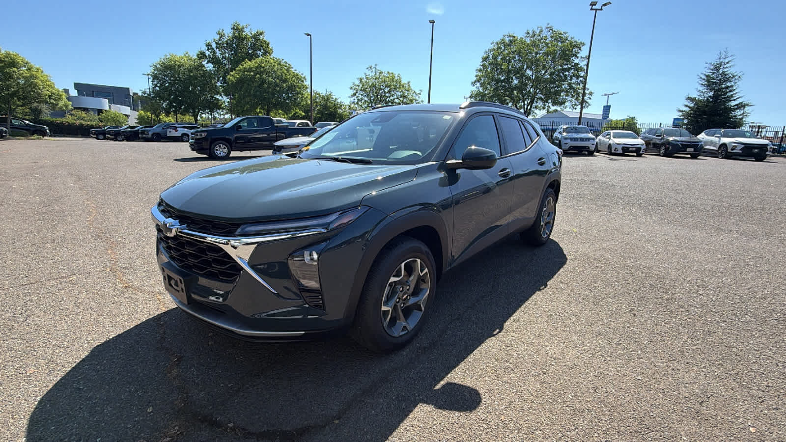 2025 Chevrolet Trax LT's photo