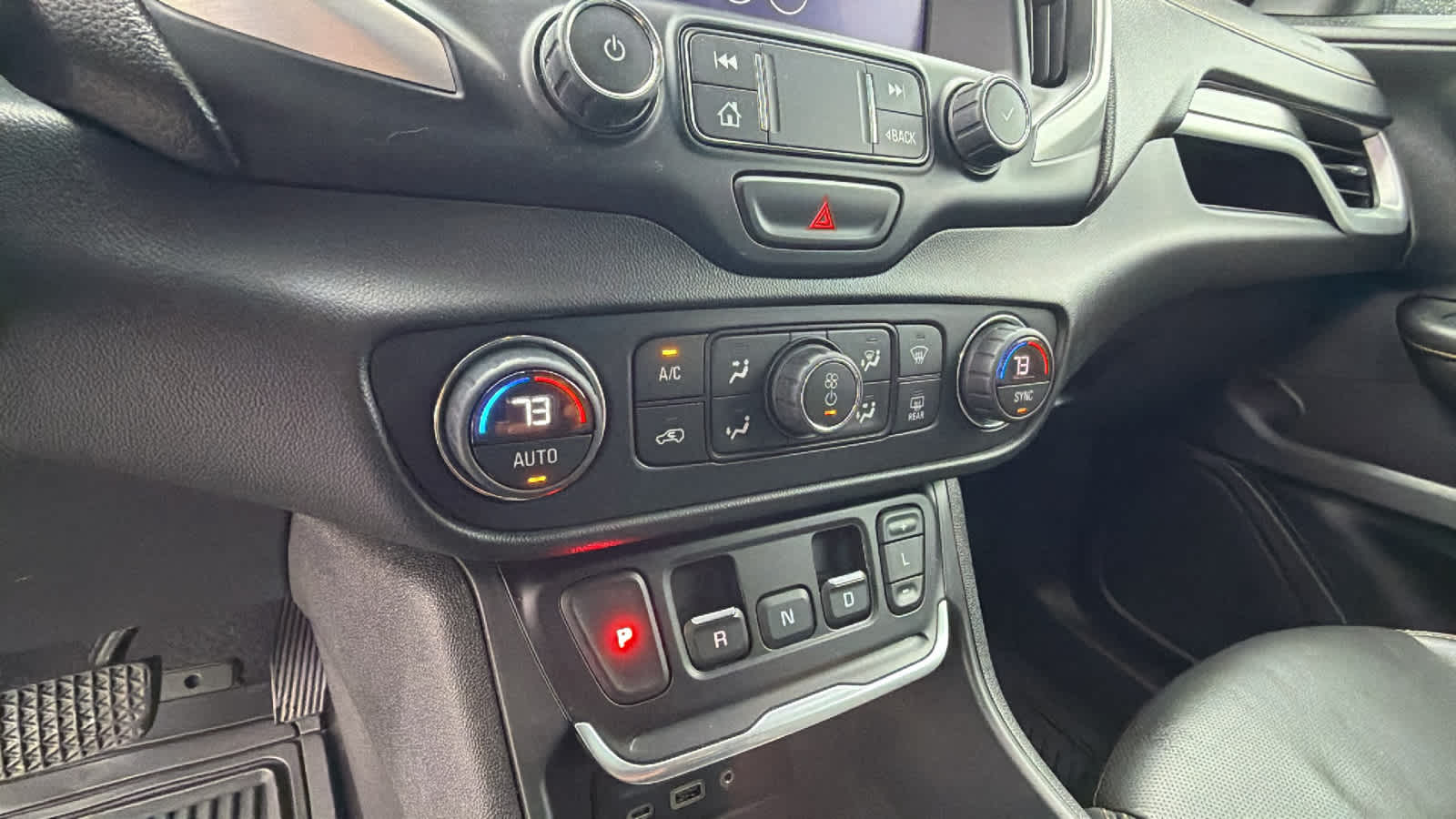 Thumbnail: 2020 GMC Terrain - 14