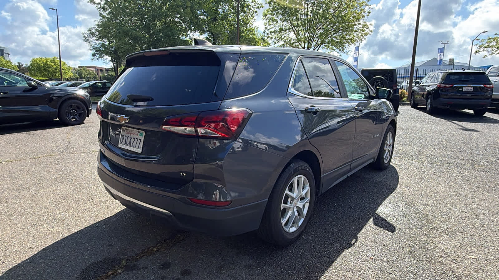 Thumbnail: 2022 Chevrolet Equinox - 5