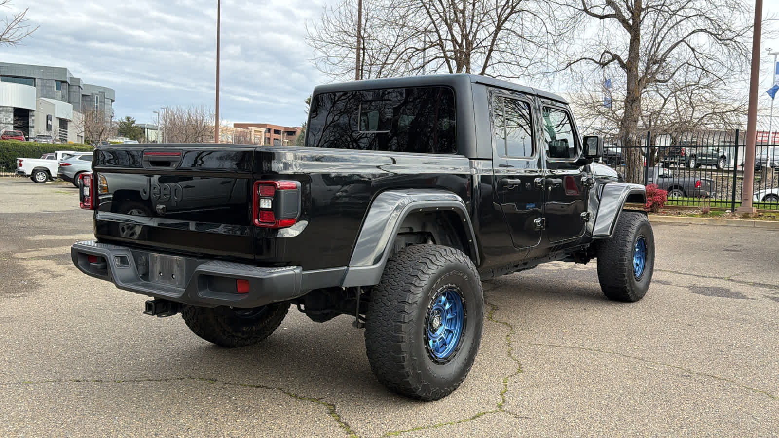 Thumbnail: 2021 Jeep Gladiator - 5