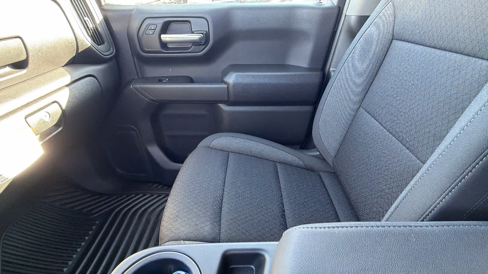 Thumbnail: 2026 Chevrolet Silverado 1500 - 12