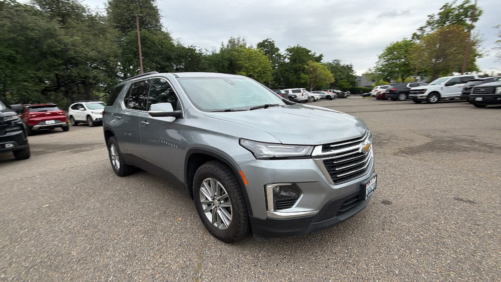 Thumbnail: 2023 Chevrolet Traverse - 3