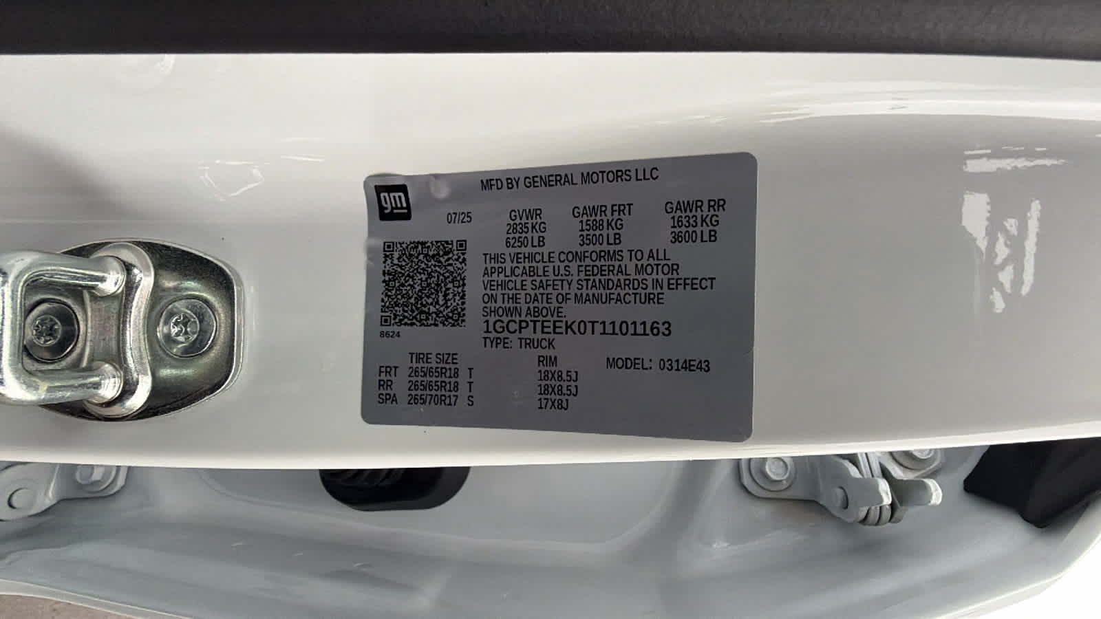 Thumbnail: 2026 Chevrolet Colorado - 30