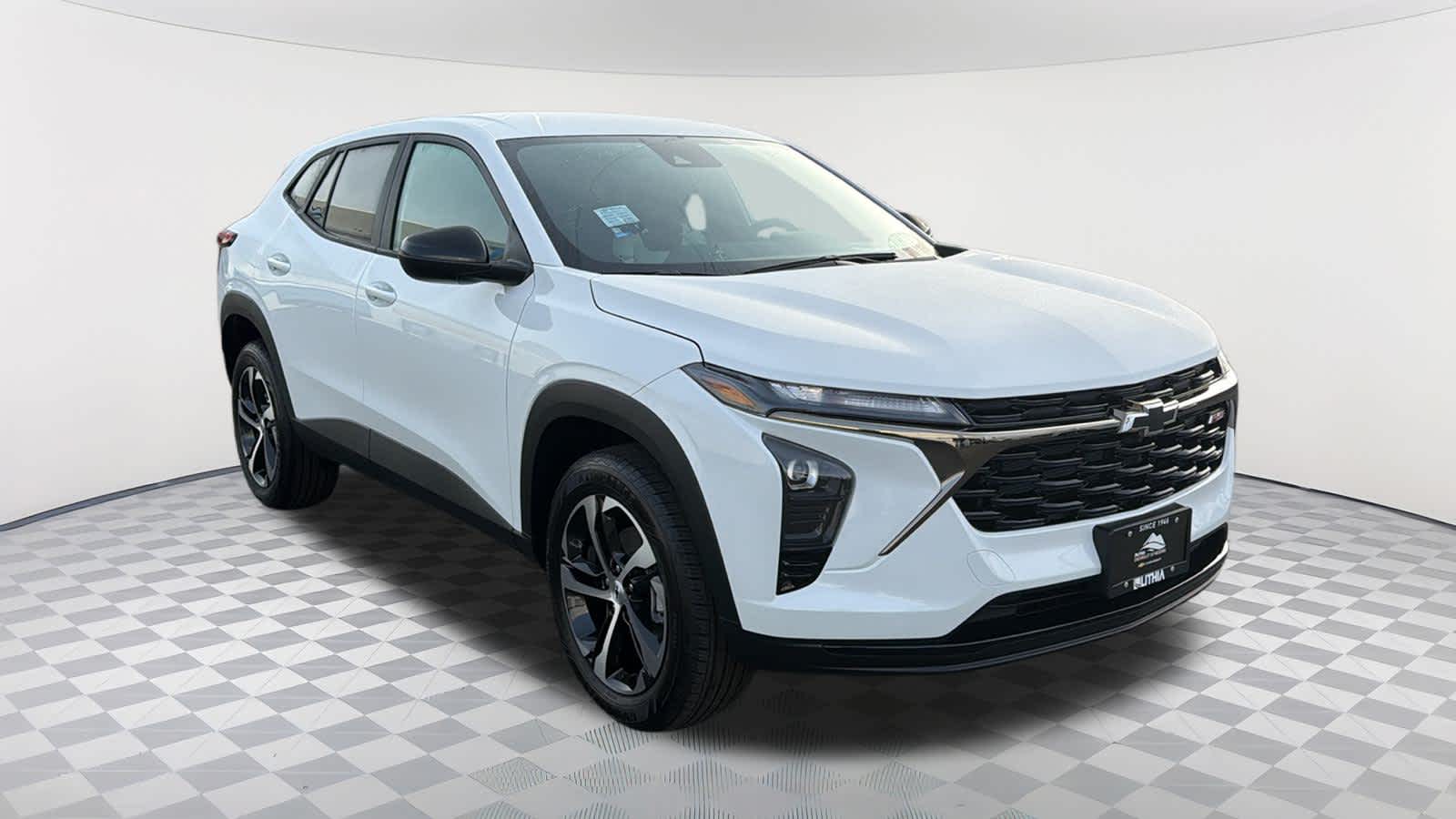 Thumbnail: 2026 Chevrolet Trax - 3