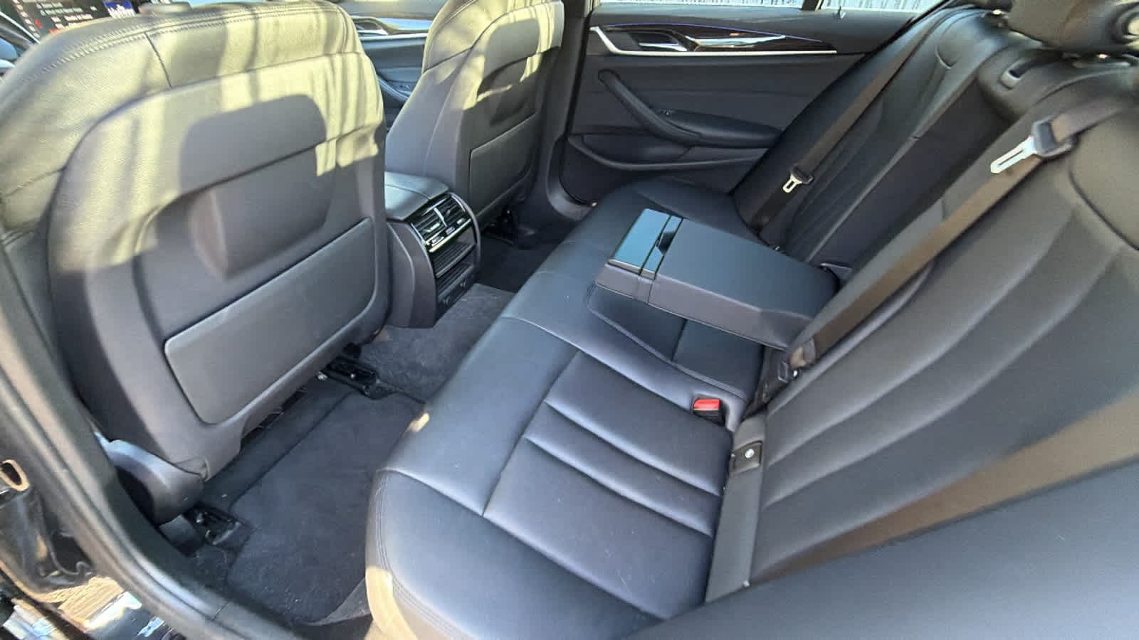 Thumbnail: 2019 BMW 5 Series - 17