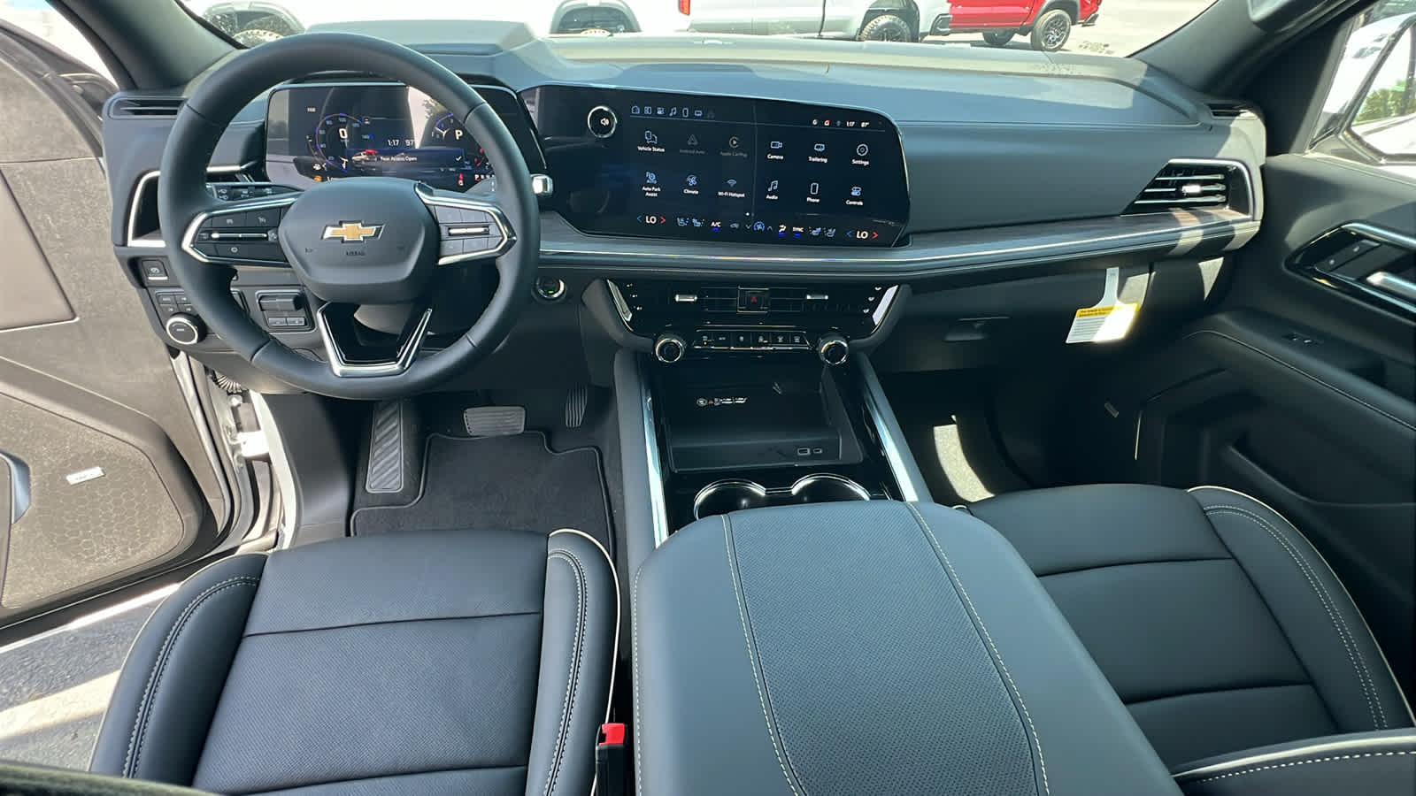 Thumbnail: 2025 Chevrolet Tahoe - 26