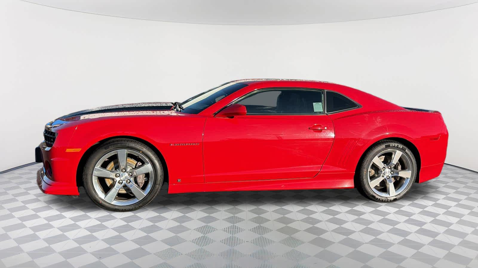 Thumbnail: 2010 Chevrolet Camaro - 8