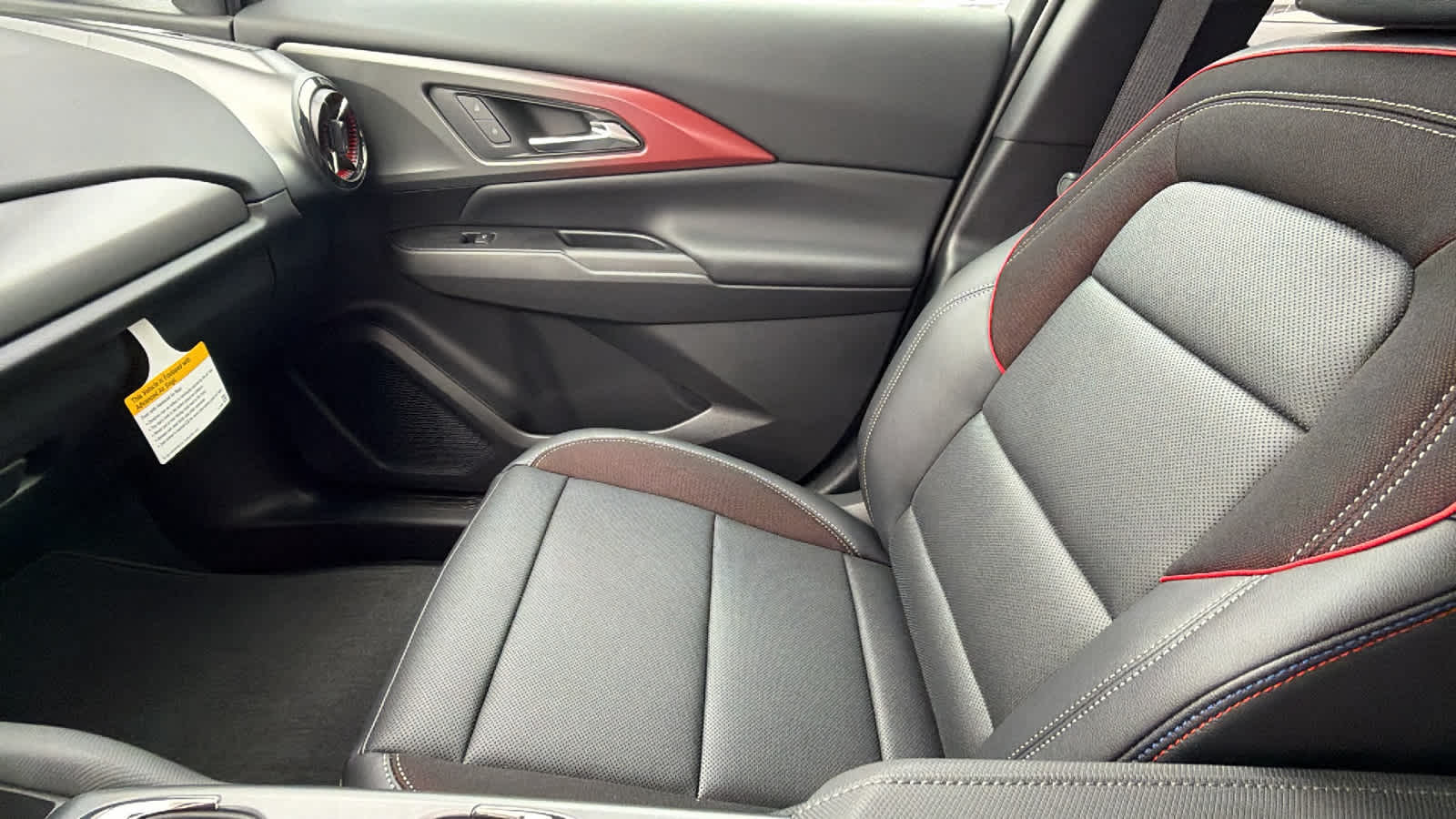 Thumbnail: 2026 Chevrolet Equinox - 12