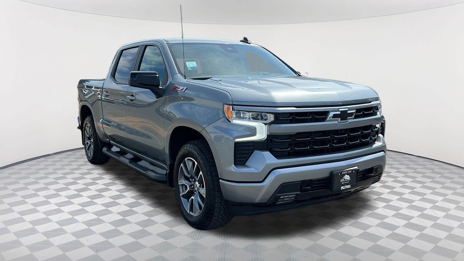 2026 Chevrolet Silverado 1500 RST photo 3