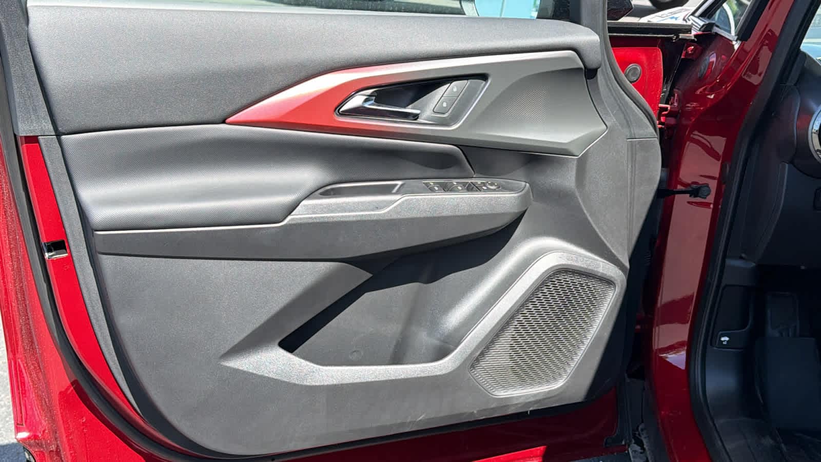 2026 Chevrolet Equinox EV RS - Photo 23