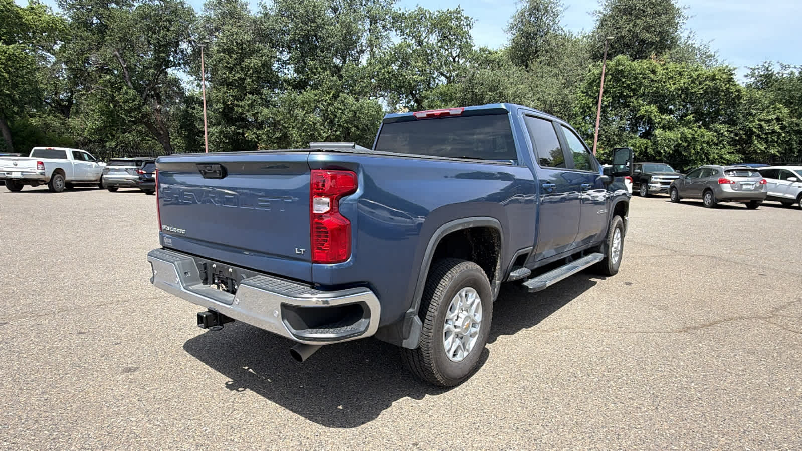 Thumbnail: 2026 Chevrolet Silverado 2500 - 5