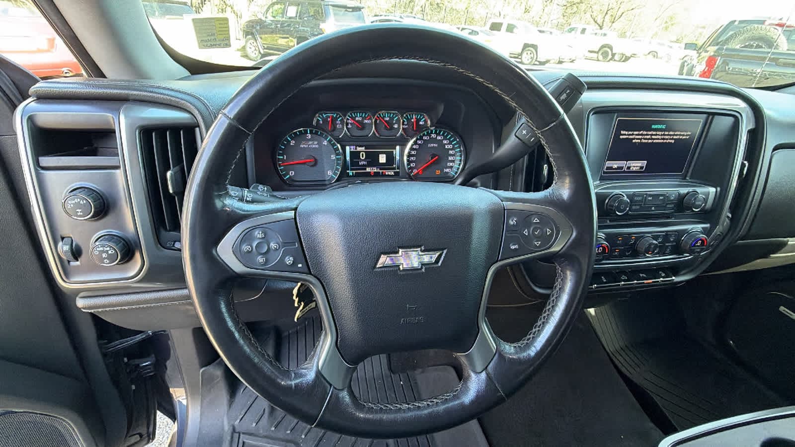 Thumbnail: 2018 Chevrolet Silverado 1500 - 16