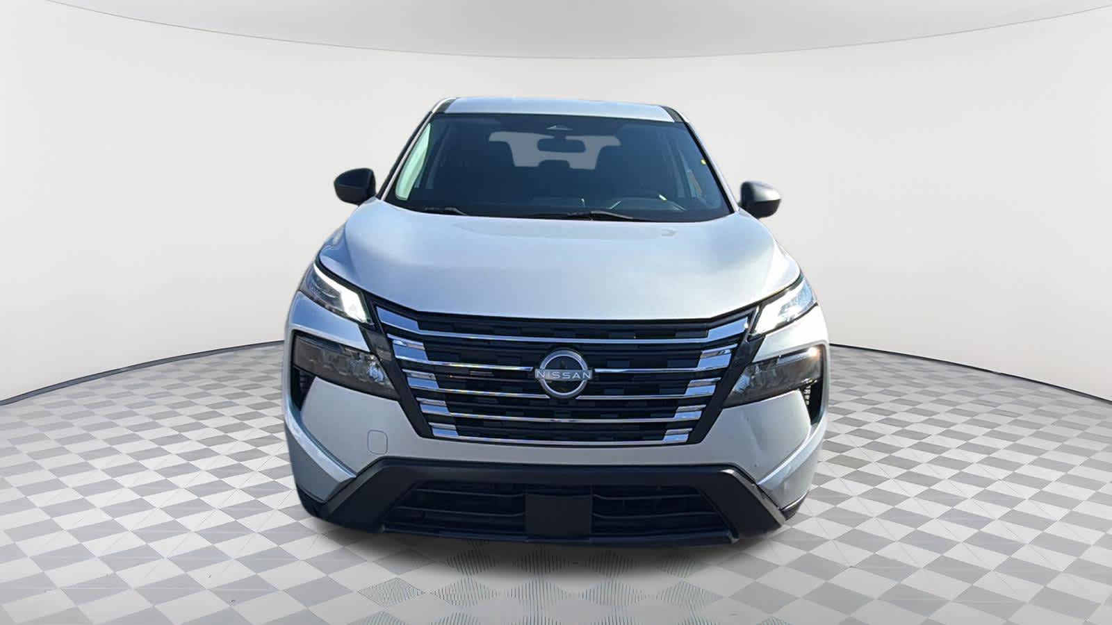 Used 2024 Nissan Rogue S with VIN 5N1BT3AA3RC674787 for sale in Redding, CA