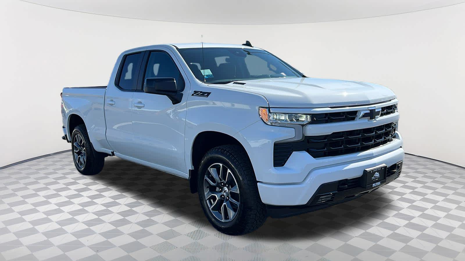 Thumbnail: 2025 Chevrolet Silverado 1500 - 3
