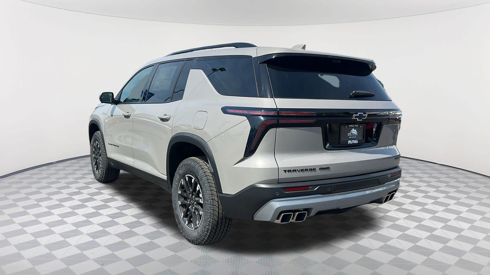 Thumbnail: 2026 Chevrolet Traverse - 7