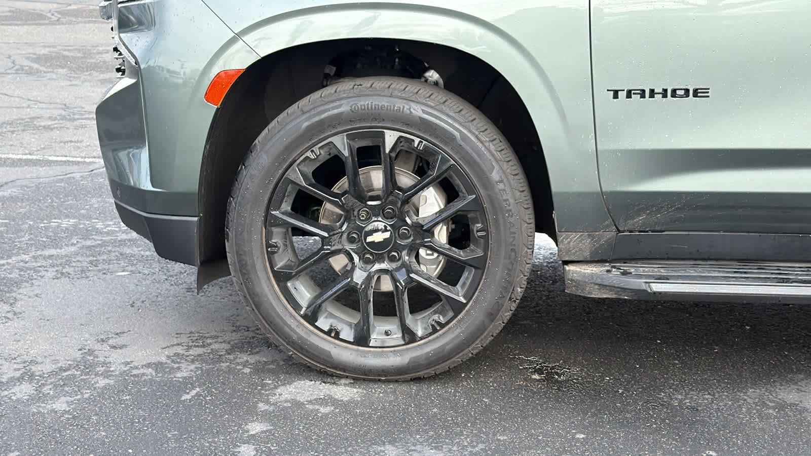 Thumbnail: 2023 Chevrolet Tahoe - 9