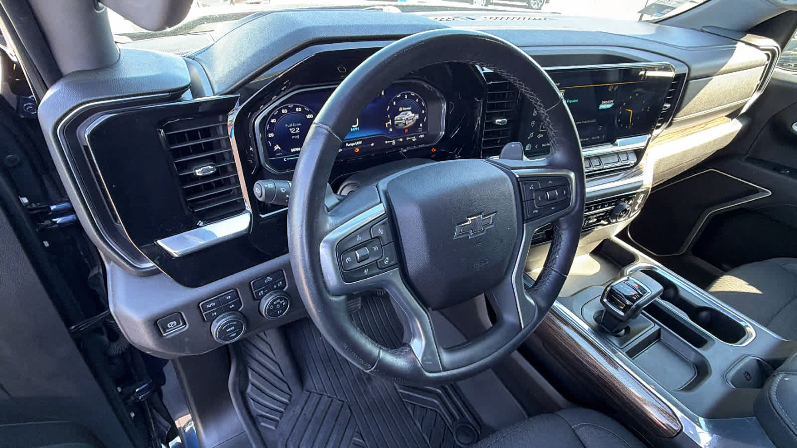 Thumbnail: 2022 Chevrolet Silverado 1500 - 10