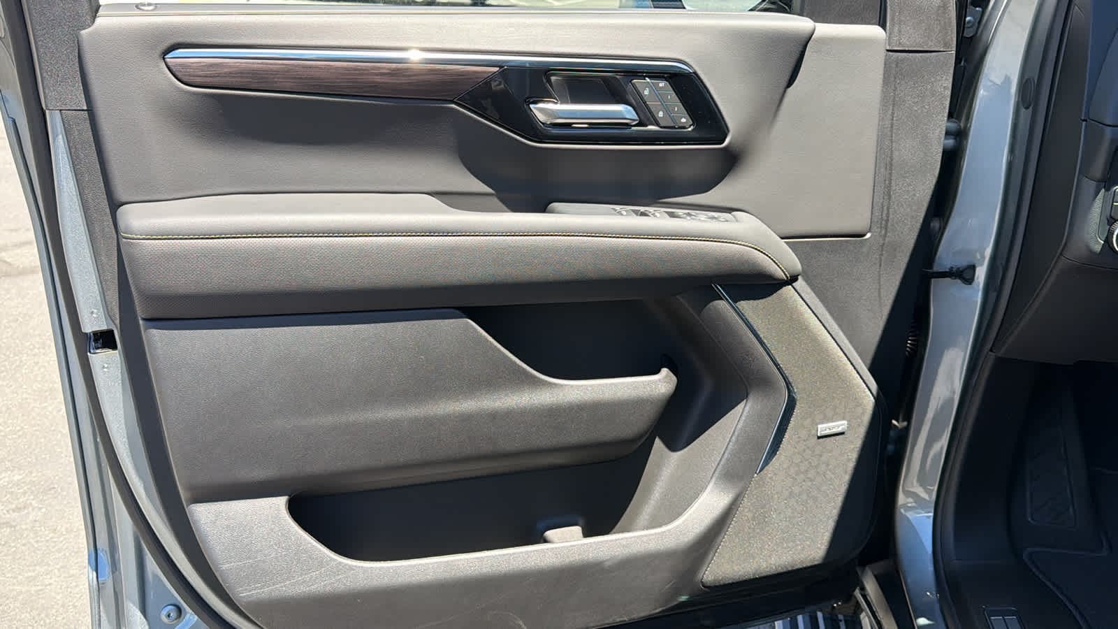 2026 Chevrolet Tahoe Premier - Photo 23