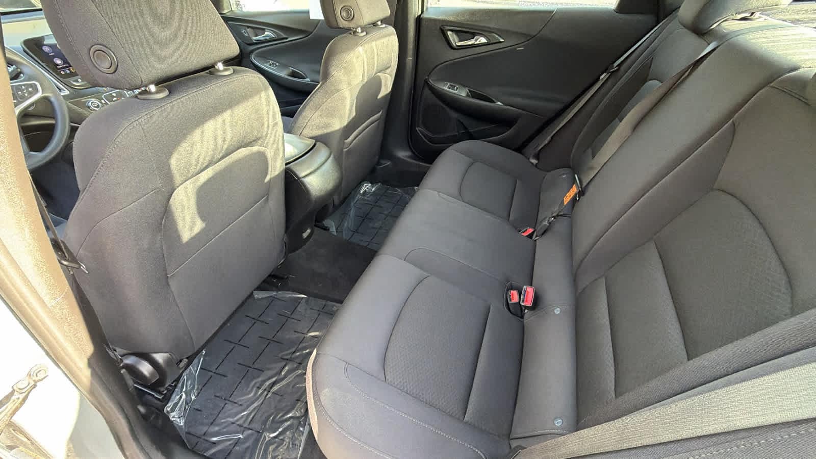 Thumbnail: 2023 Chevrolet Malibu - 17