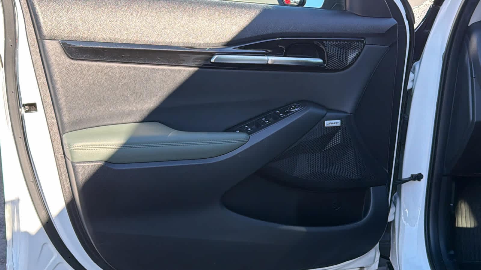 Thumbnail: 2024 Kia Seltos - 23