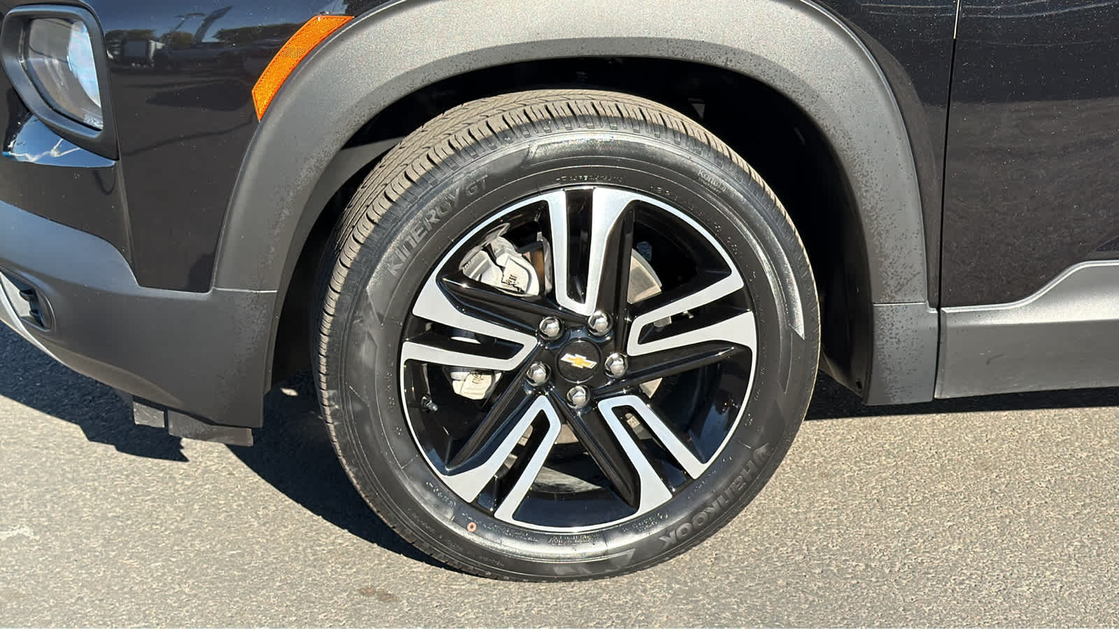 Thumbnail: 2023 Chevrolet TrailBlazer - 9