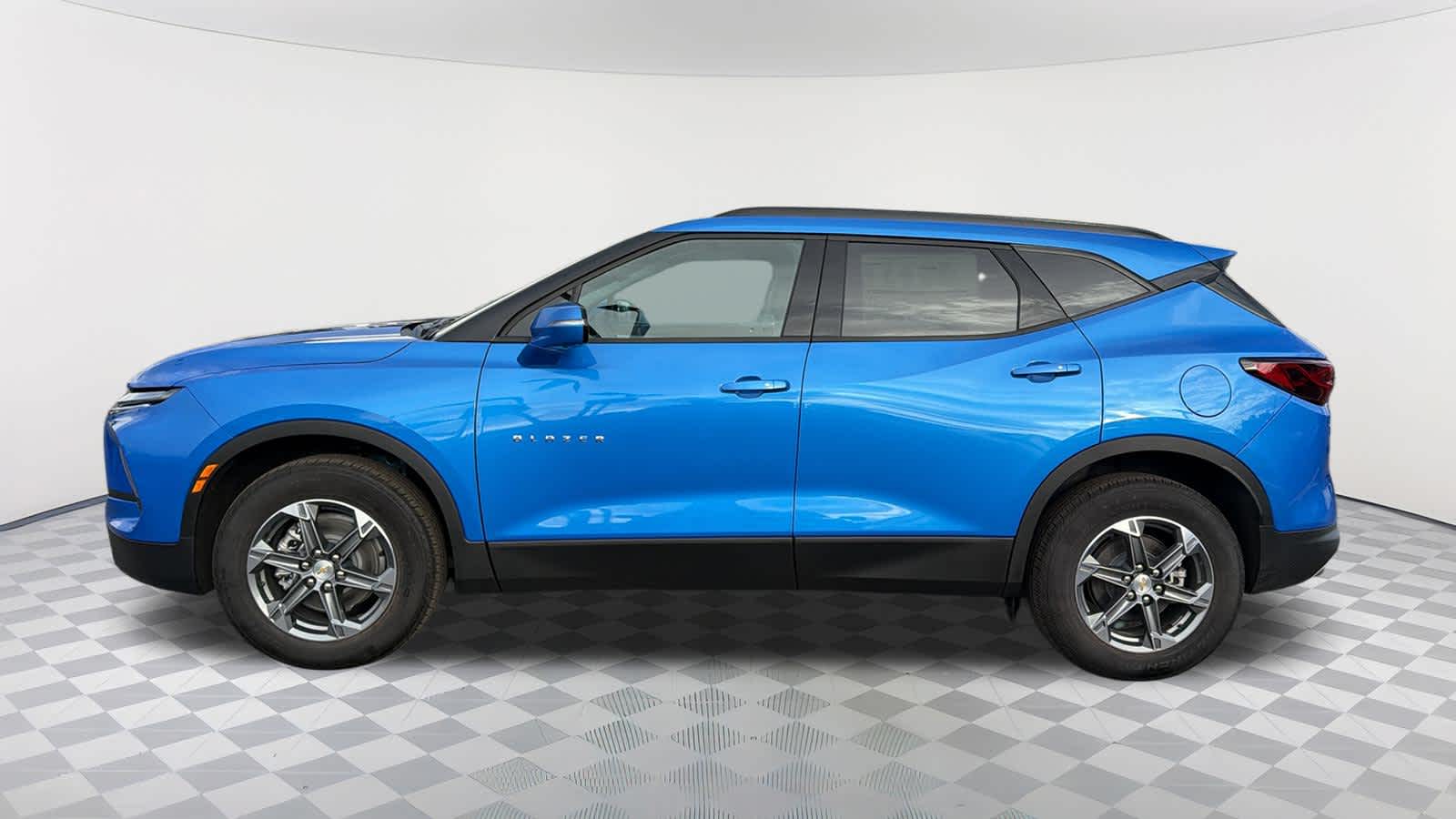 Thumbnail: 2025 Chevrolet Blazer - 8