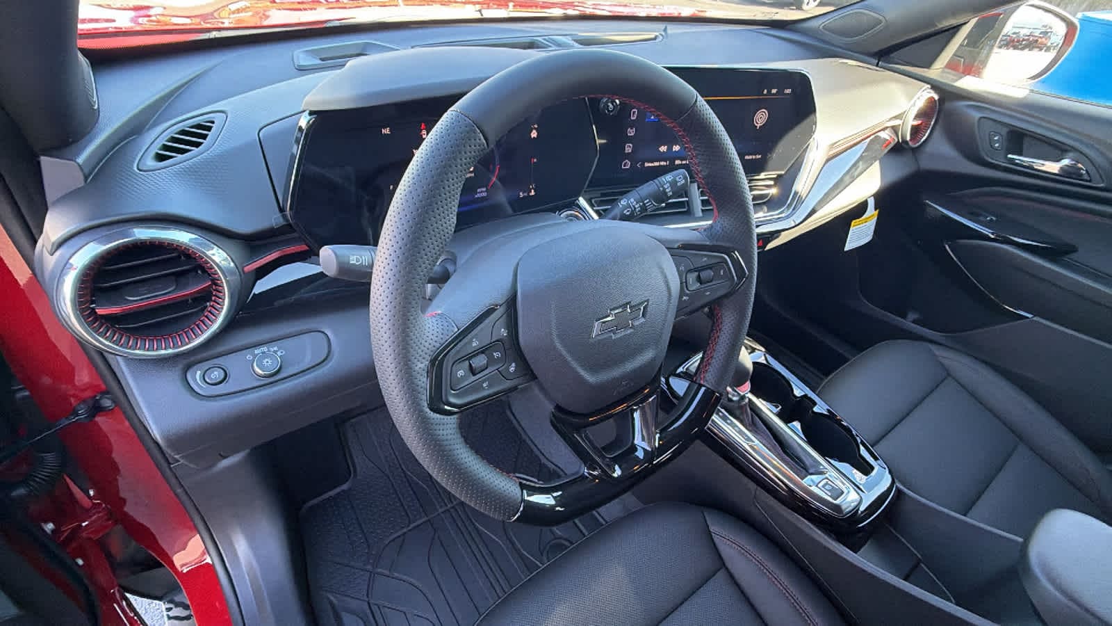 Thumbnail: 2026 Chevrolet Trax - 10