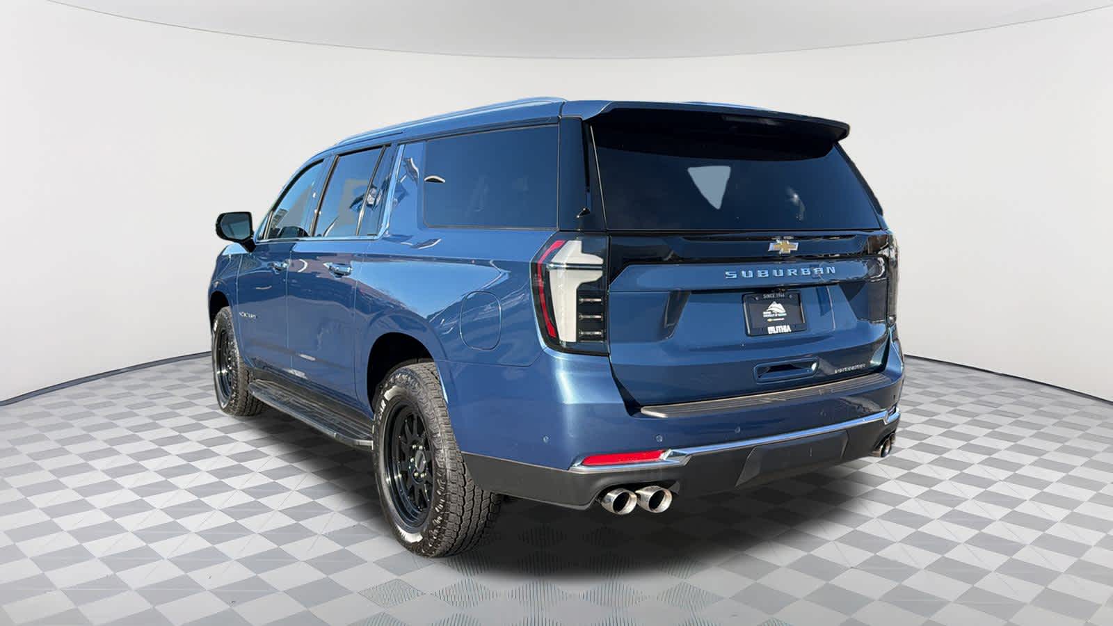 Thumbnail: 2025 Chevrolet Suburban - 7