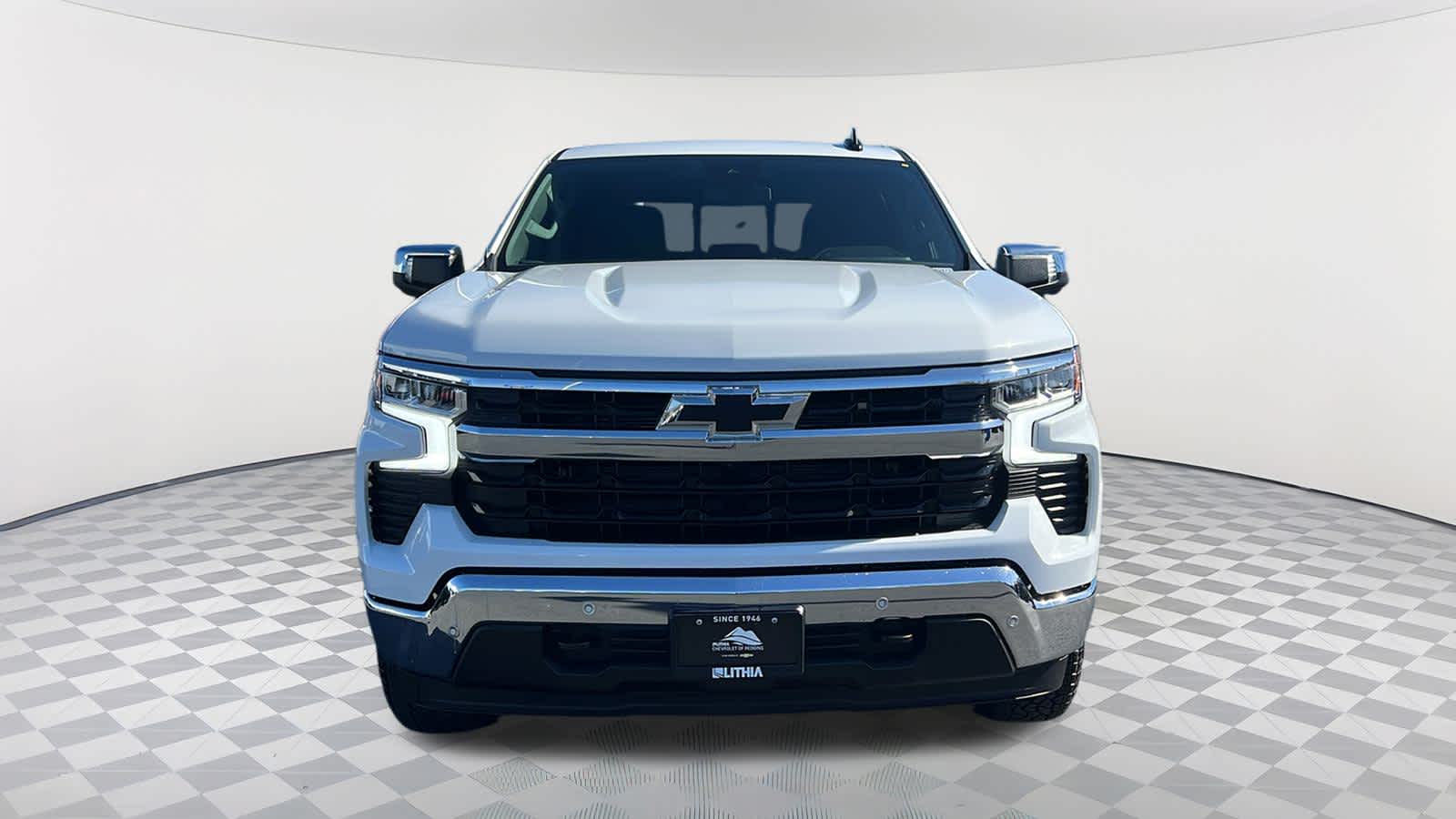 Used 2025 Chevrolet Silverado 1500 LT with VIN 2GCUKDEDXS1132592 for sale in Redding, CA