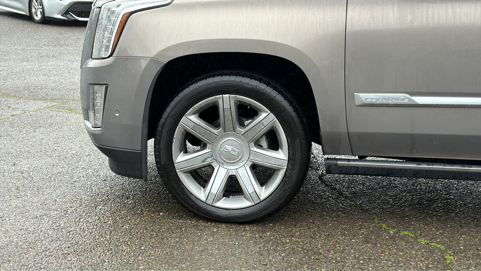 Thumbnail: 2019 Cadillac Escalade - 9