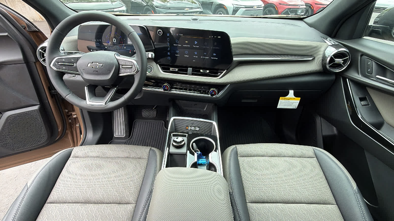 2027 Chevrolet Equinox LT - Photo 26