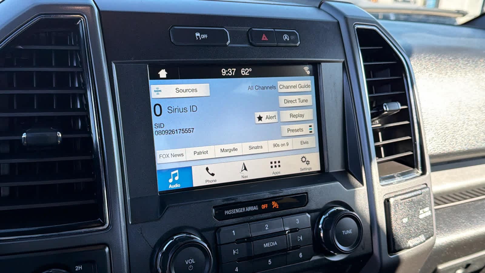 Thumbnail: 2018 Ford F-150 - 15