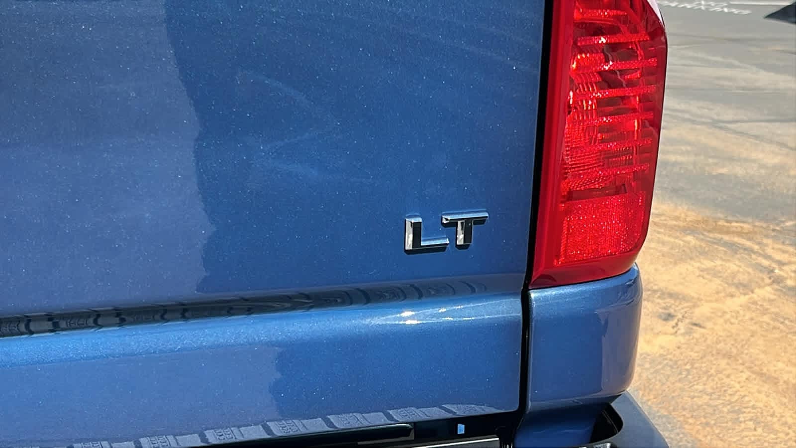 Thumbnail: 2025 Chevrolet Silverado 2500 - 28