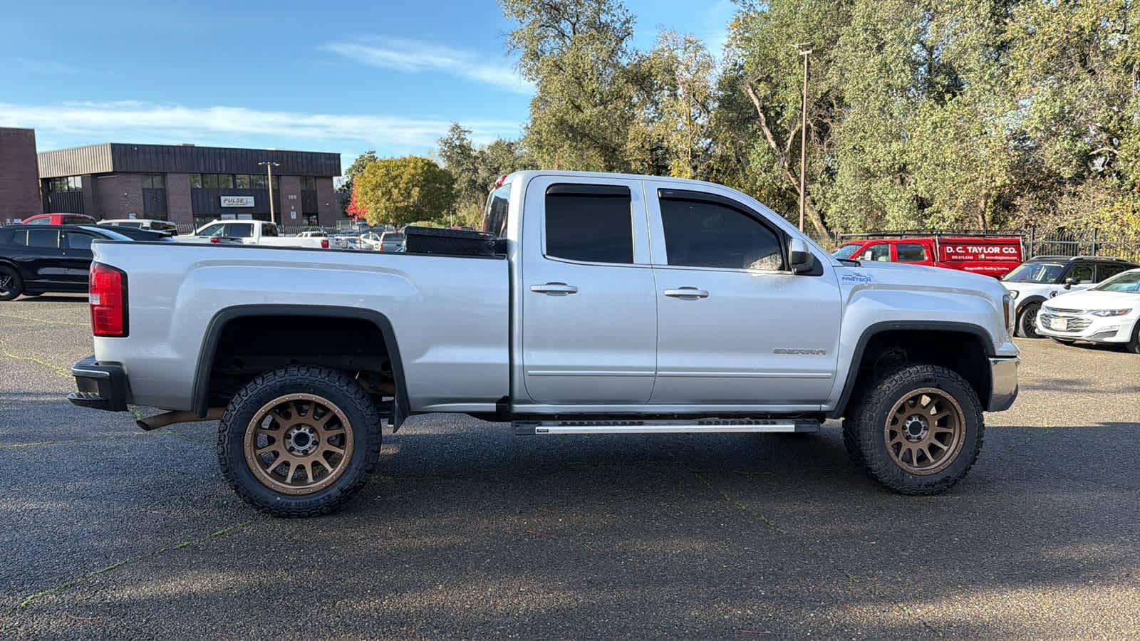 Thumbnail: 2017 GMC Sierra 1500 - 4