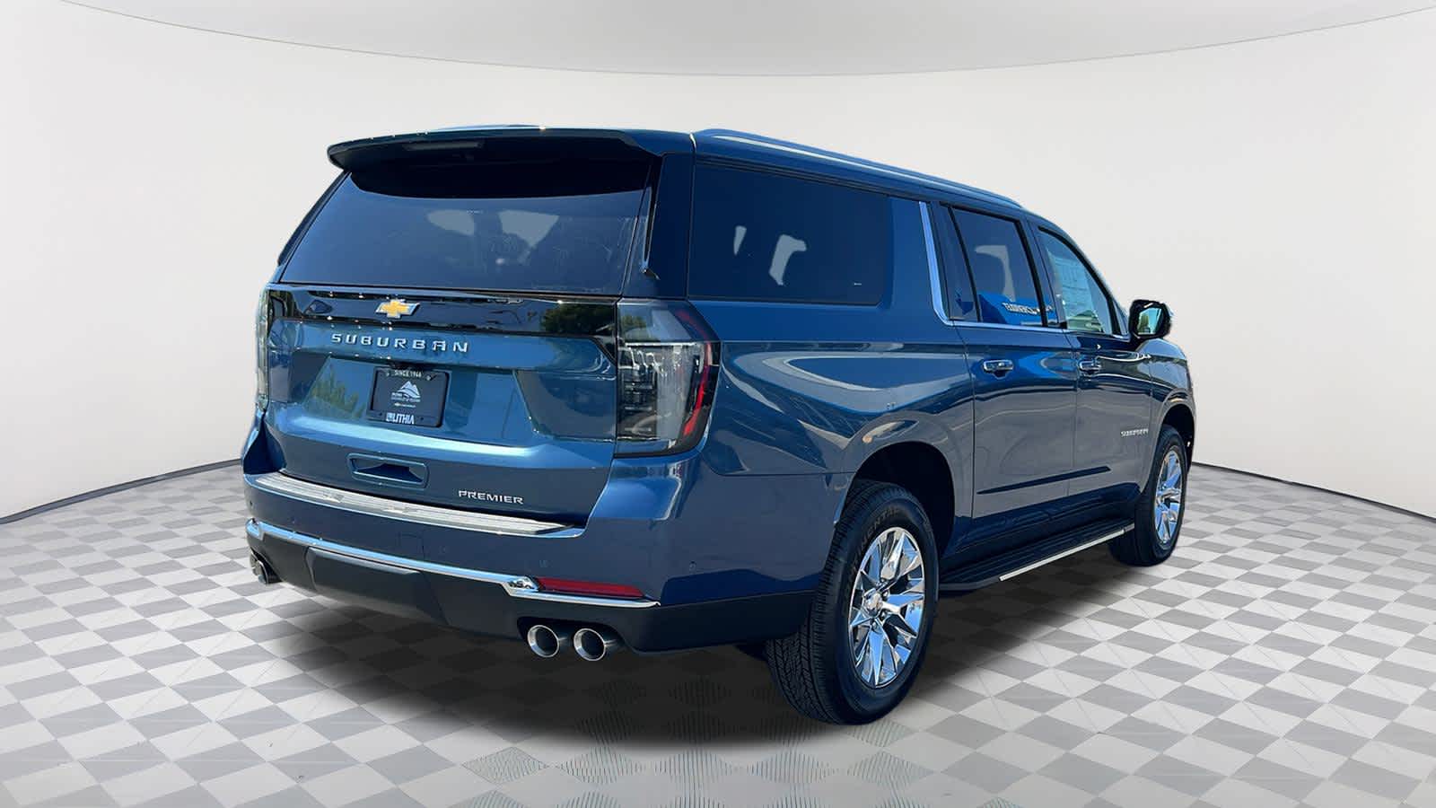 Thumbnail: 2025 Chevrolet Suburban - 5