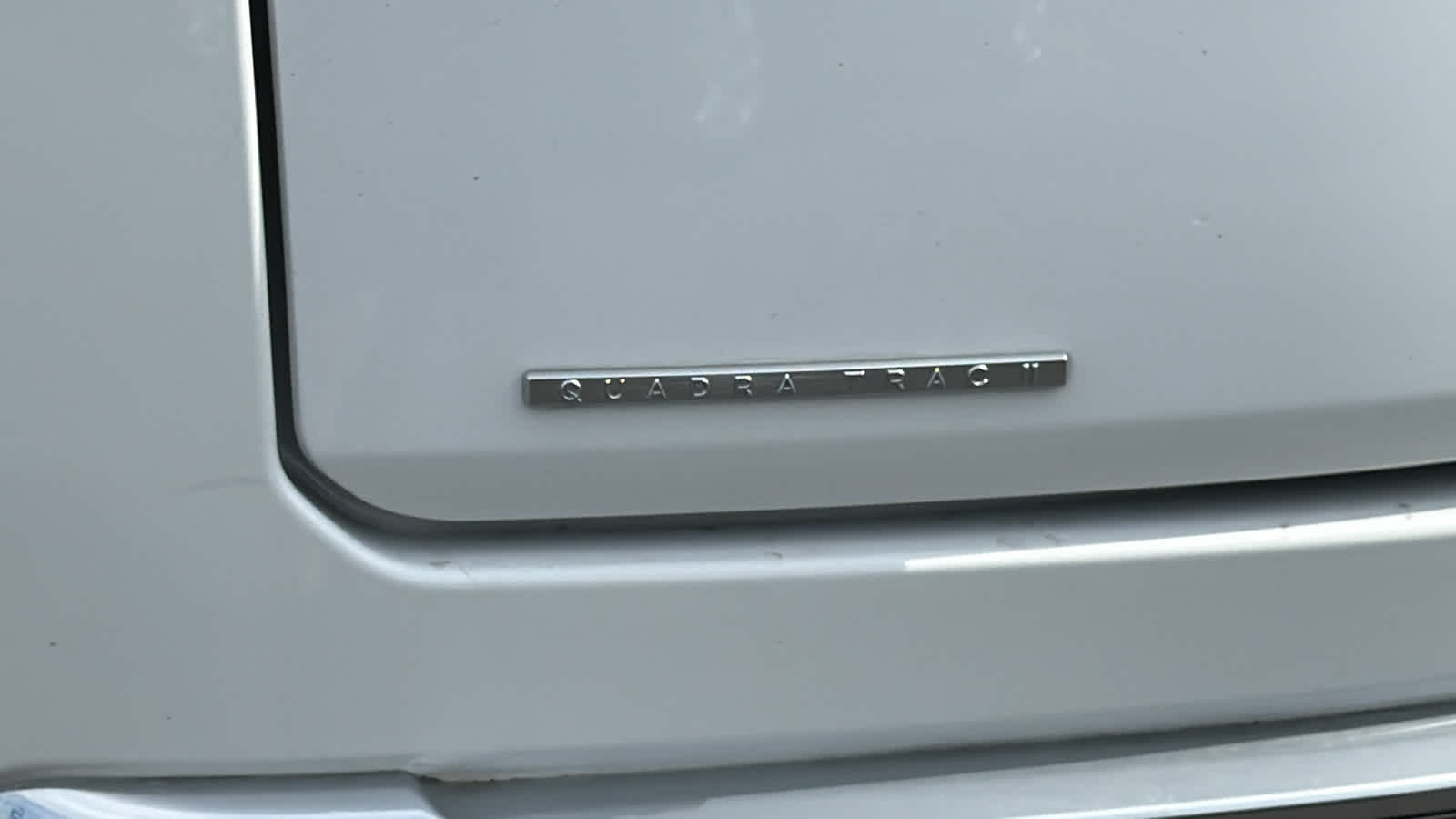 Thumbnail: 2023 Jeep Wagoneer - 28