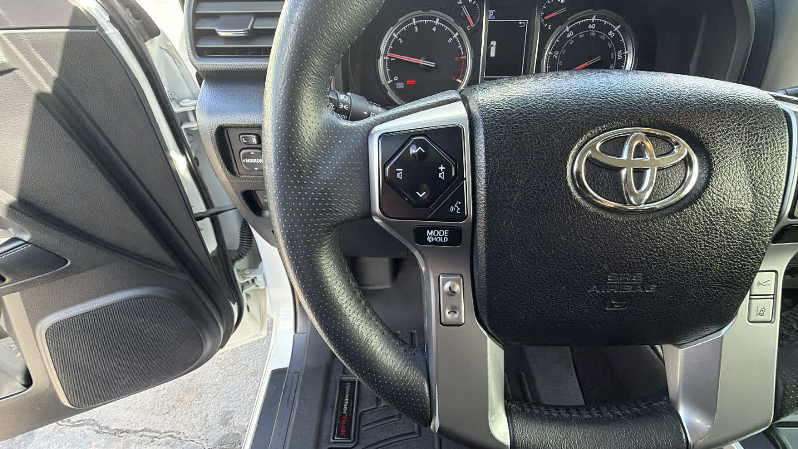 Thumbnail: 2021 Toyota 4Runner - 19