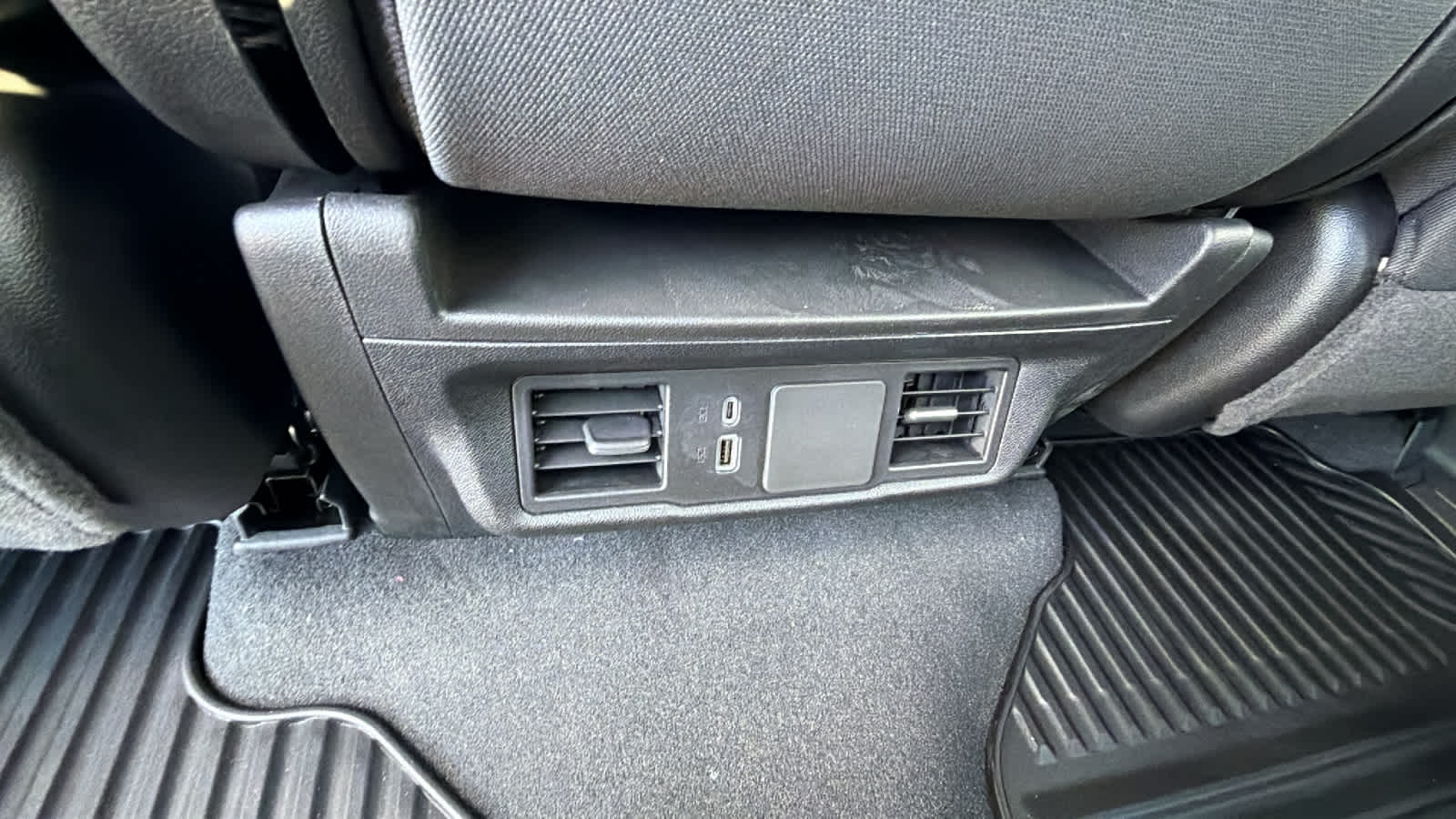 Thumbnail: 2026 Chevrolet Silverado 1500 - 25