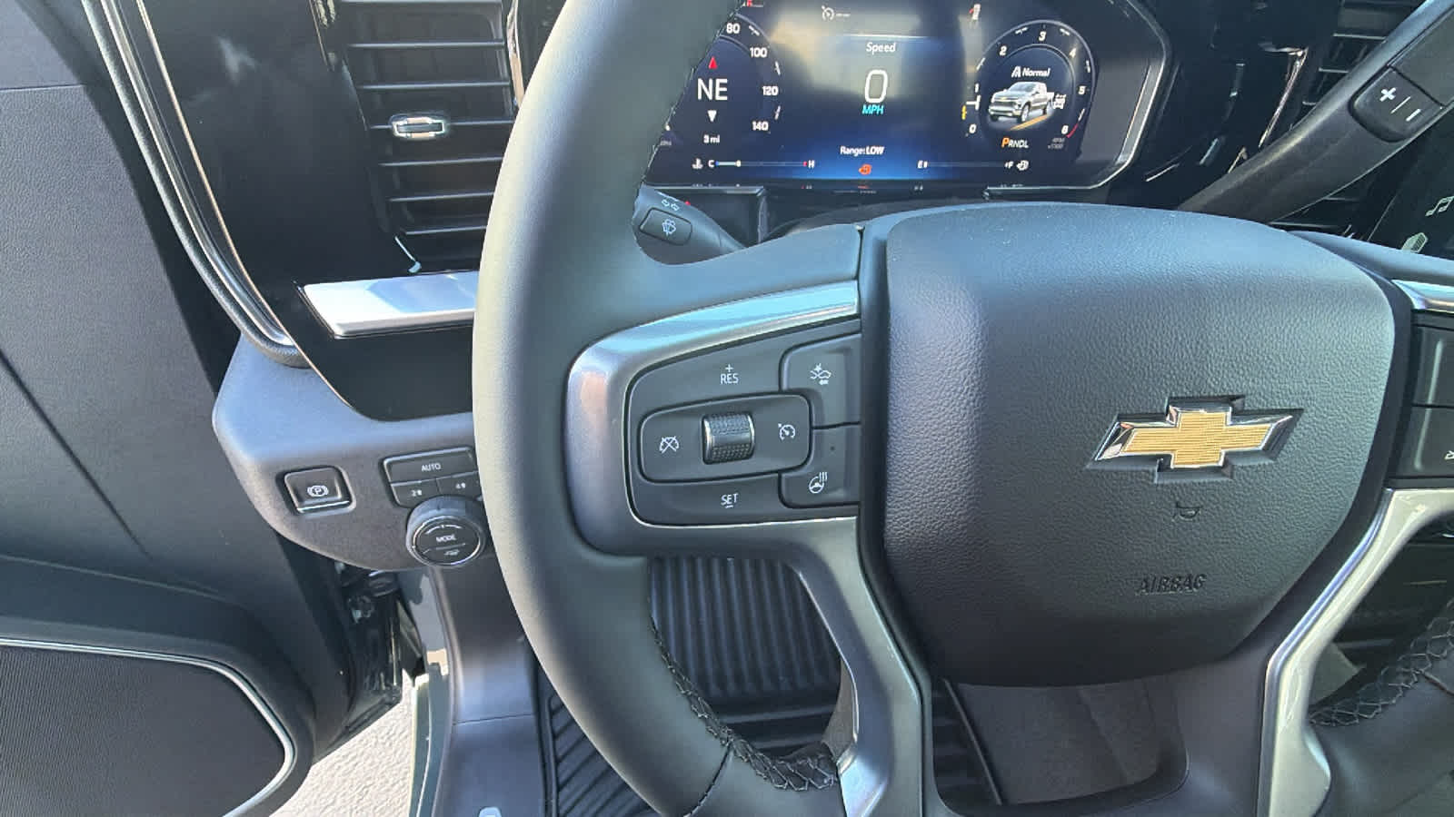 Thumbnail: 2026 Chevrolet Silverado 1500 - 19