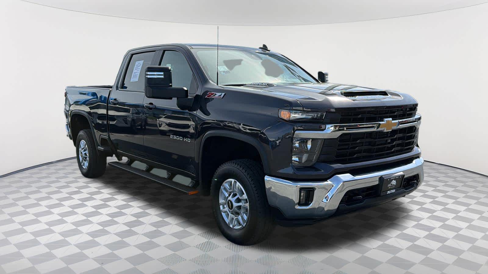 Thumbnail: 2024 Chevrolet Silverado 2500 - 3