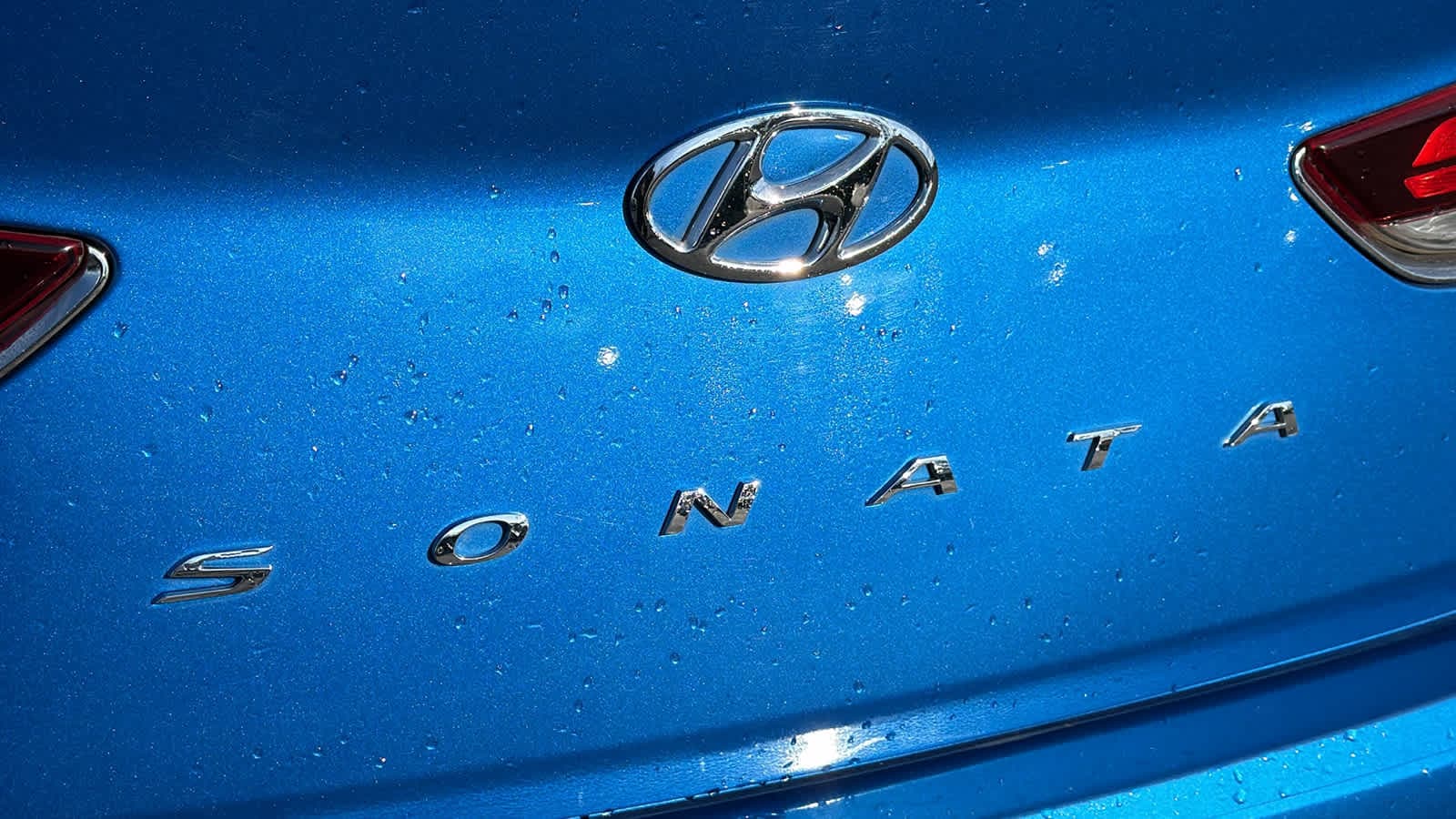 Thumbnail: 2018 Hyundai Sonata - 28