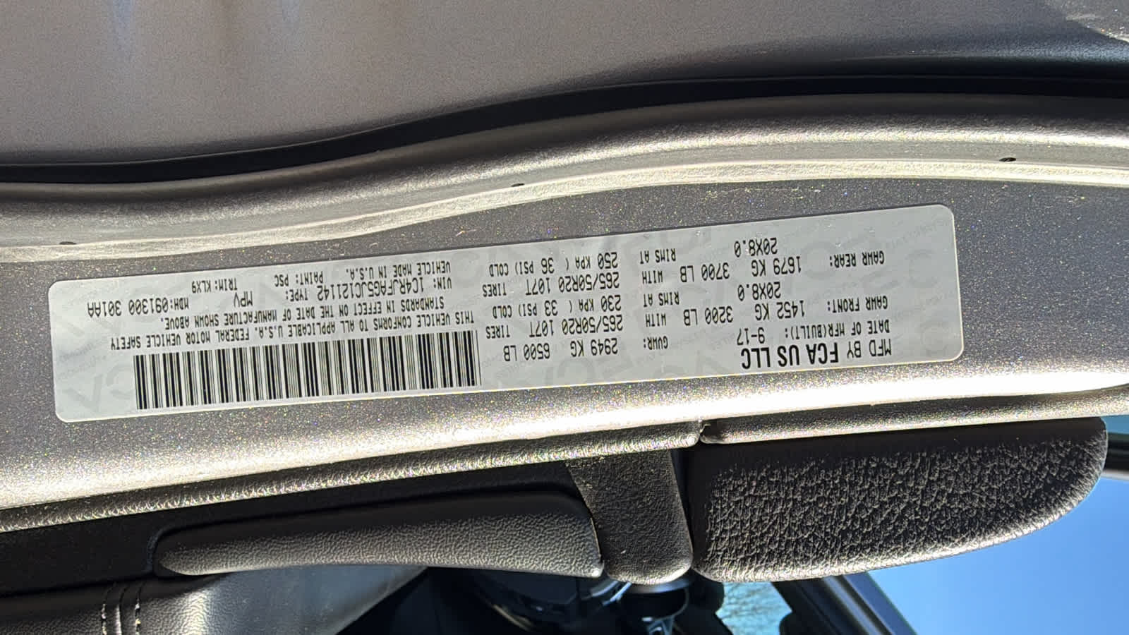 Thumbnail: 2018 Jeep Grand Cherokee - 21