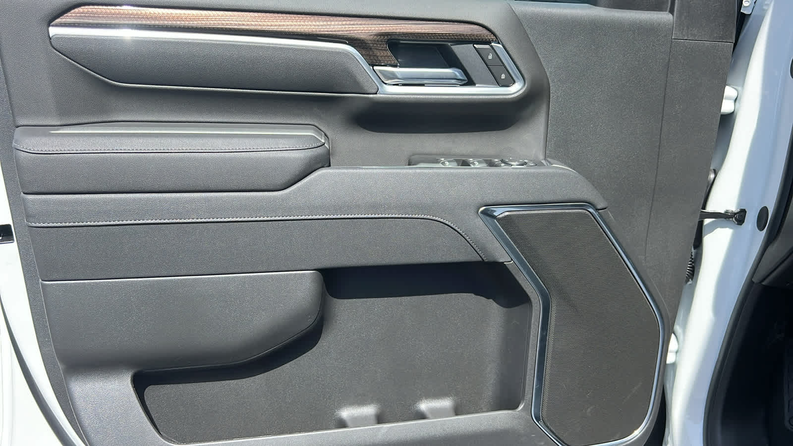 Thumbnail: 2025 Chevrolet Silverado 2500 - 23