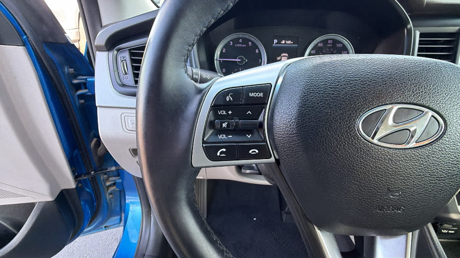 Thumbnail: 2018 Hyundai Sonata - 19